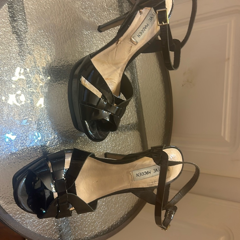 Patten leather Steve Madden Heels